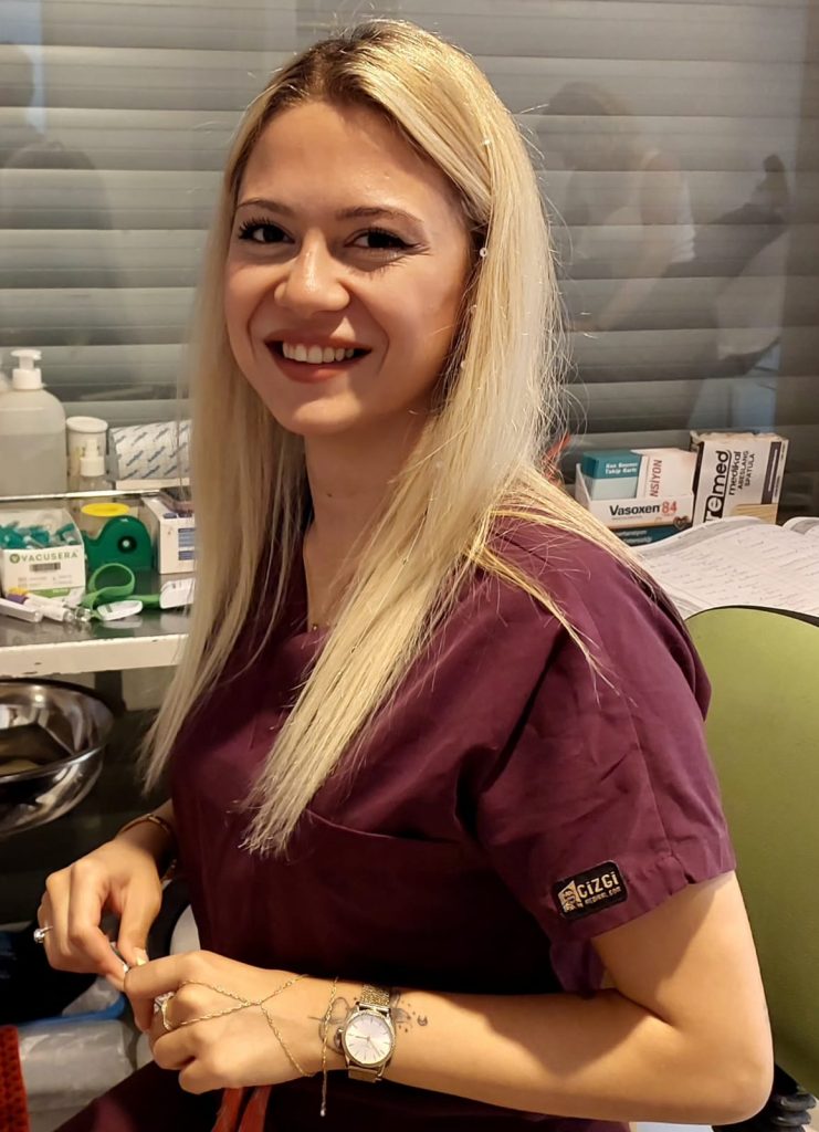 Hemşire Selenay GÜLDİKEN